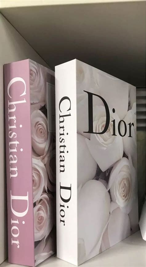 faux livre dior